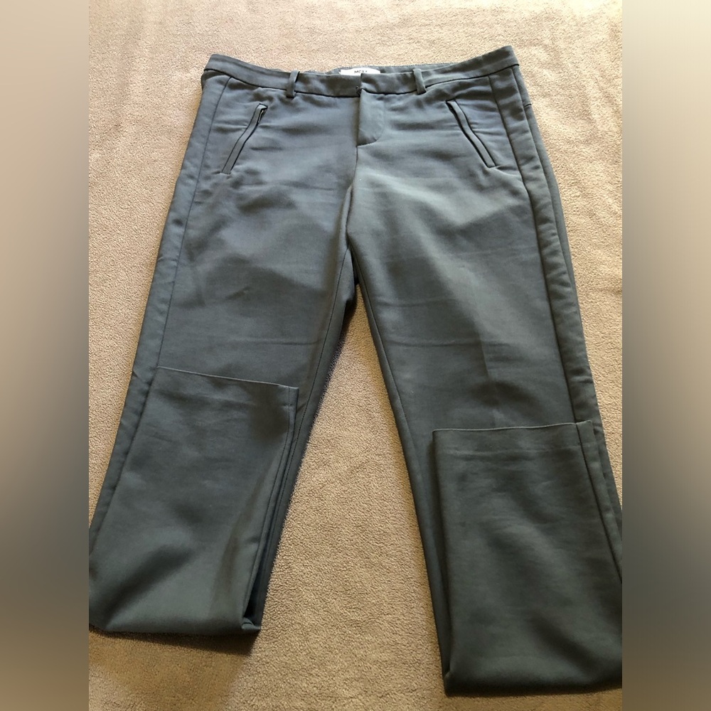 Mexx Gray Dress Pants. Size 8.